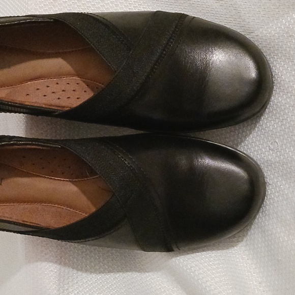 New!! Cobb Hill CH Penfield envl black slip ons - Picture 5 of 10